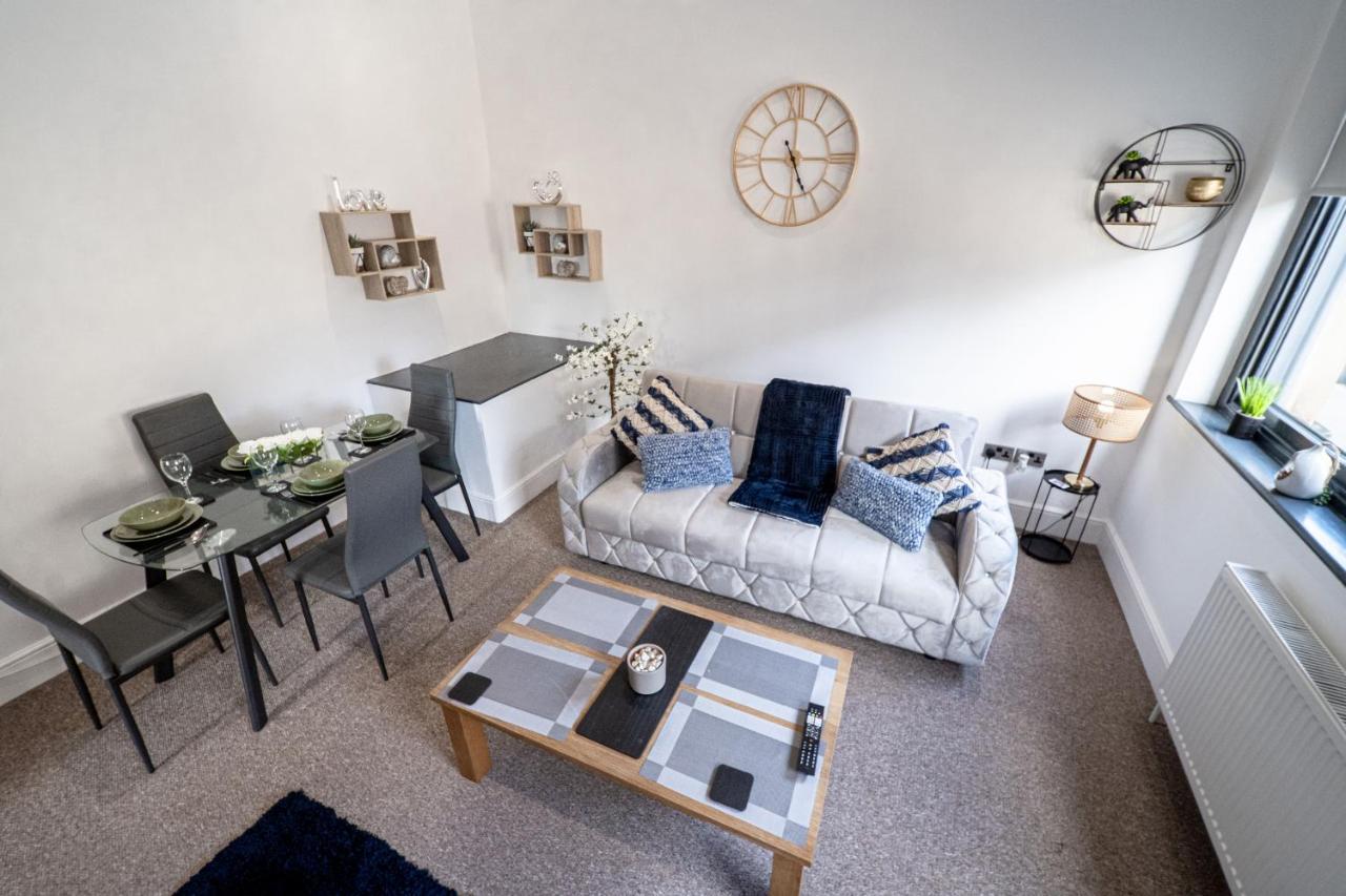Cozy 1-Bedroom Apartment In The Heart Of Barnsley Town Centre Buitenkant foto