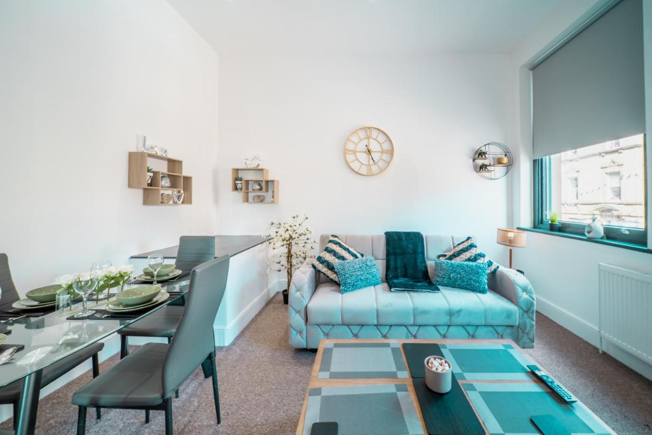 Cozy 1-Bedroom Apartment In The Heart Of Barnsley Town Centre Buitenkant foto