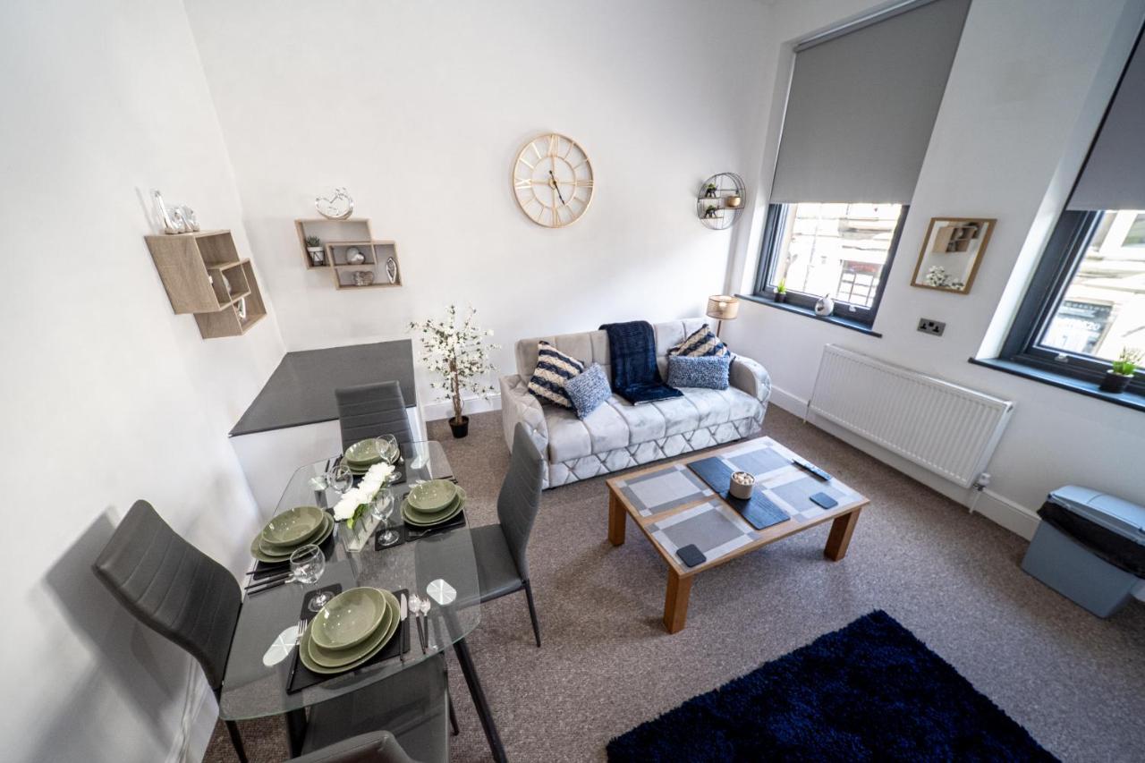 Cozy 1-Bedroom Apartment In The Heart Of Barnsley Town Centre Buitenkant foto