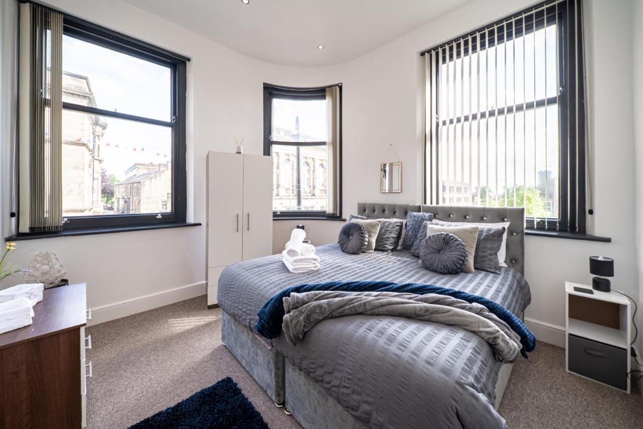 Cozy 1-Bedroom Apartment In The Heart Of Barnsley Town Centre Buitenkant foto