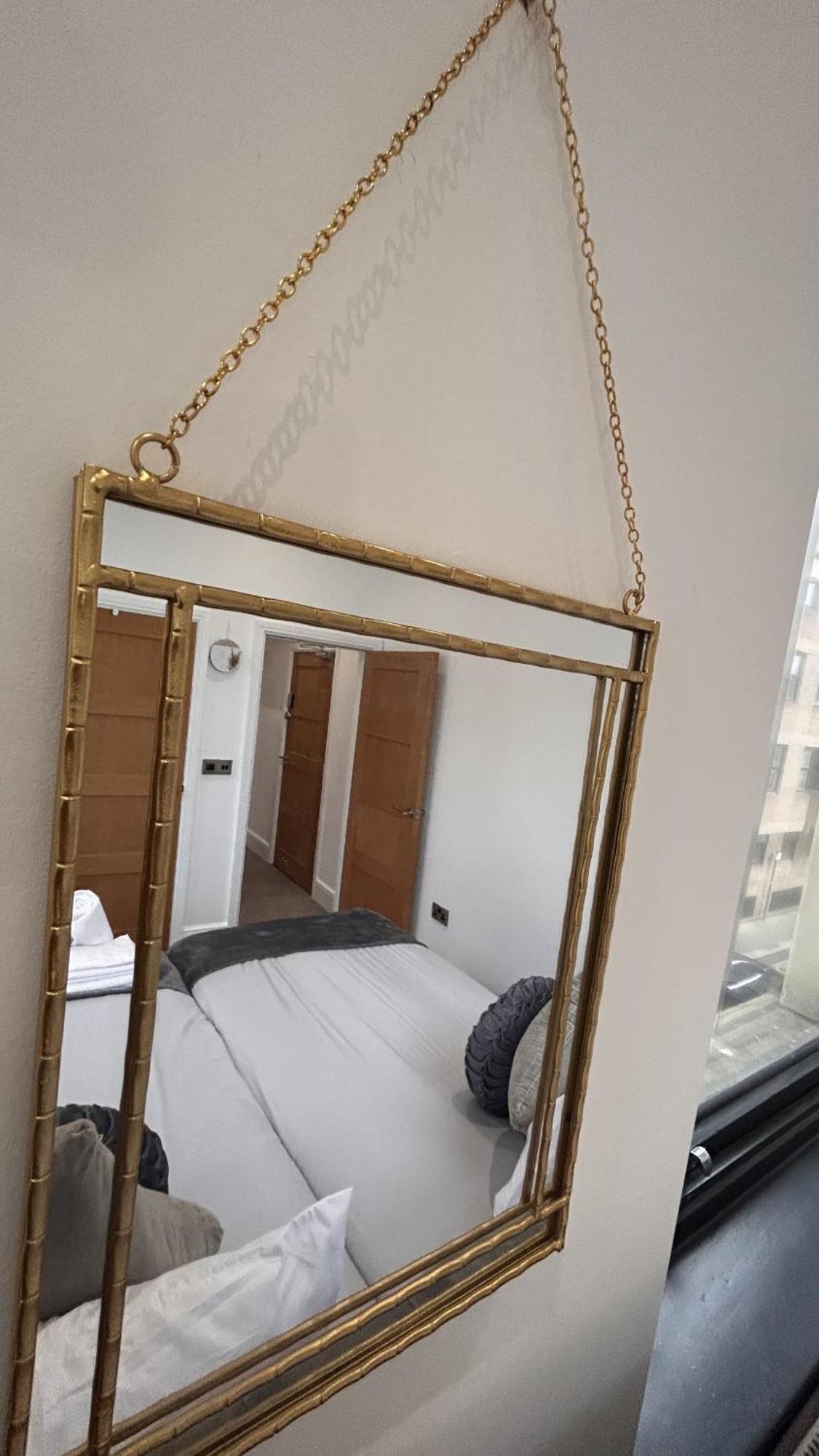 Cozy 1-Bedroom Apartment In The Heart Of Barnsley Town Centre Buitenkant foto